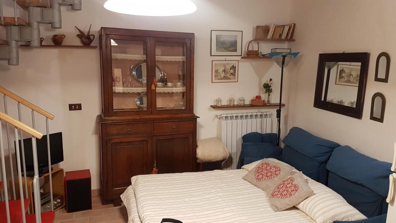 Casa Ernesto-Amica Dei Ciclisti Villa Acquasparta Luaran gambar
